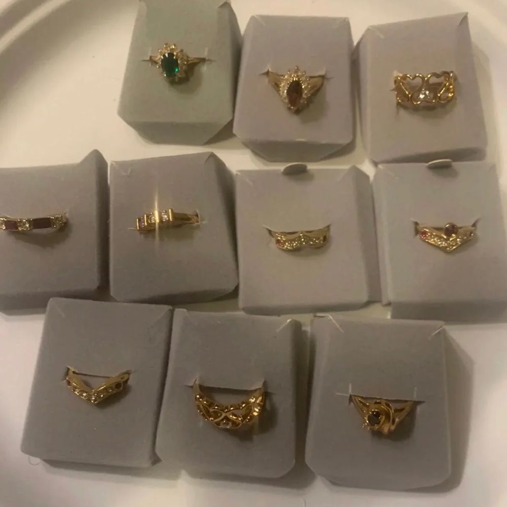 10 precious stones size 7 ladies vintage rings size 7